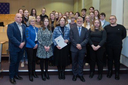 Warsztaty dla Licealistów II edycja. Kliknij, aby powiększyć zdjęcie.